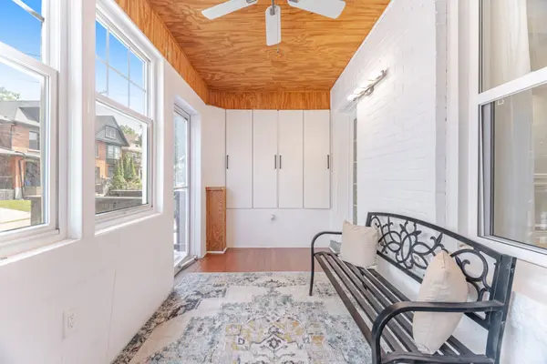 61 Stirton ST, Hamilton, ON L8L 6E7