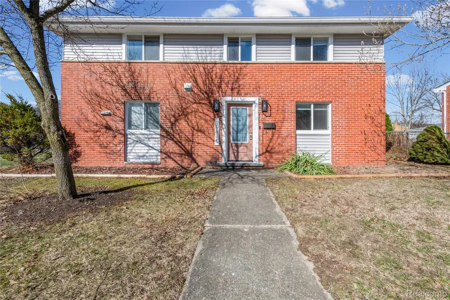 19615 Ingram ST, Livonia, MI 48152