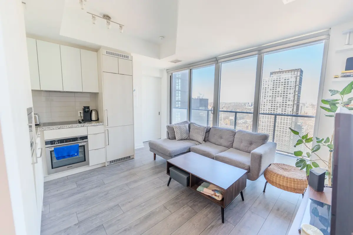 115 Blue Jays WAY #4209, Toronto C01, ON M5V 0N4