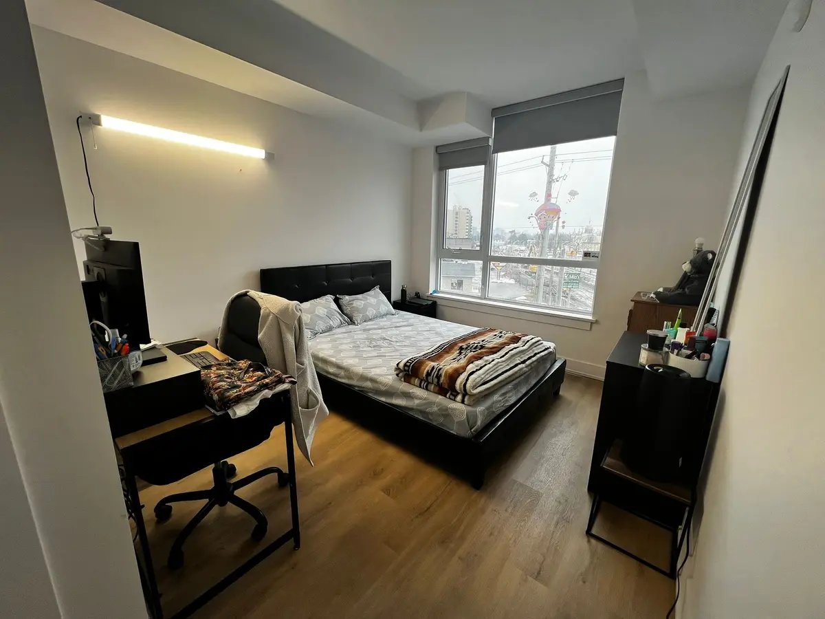 929 RICHMOND RD #309, Woodroffe, ON K2B 6R1