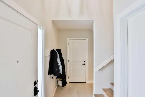 549 Riverhills WAY W, Lethbridge, AB T1K 8H8