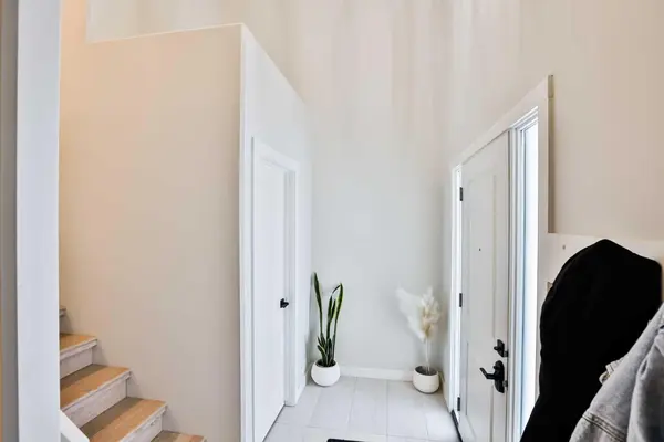 549 Riverhills WAY W, Lethbridge, AB T1K 8H8