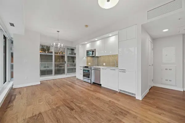 1234 5 AVE NW #2402, Calgary, AB T2N 0R9