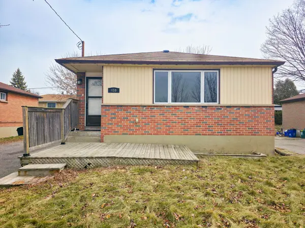 459 Addison ST #Main, Oshawa, ON L1H 6J7