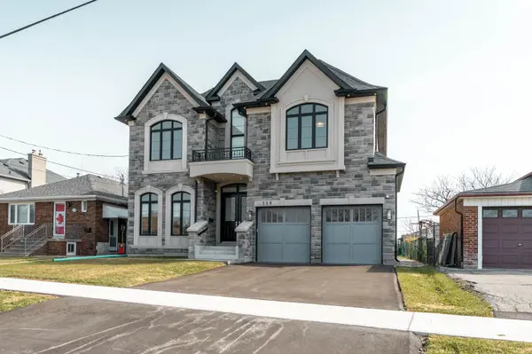 119 Jay ST, Toronto W04, ON M6L 2M3