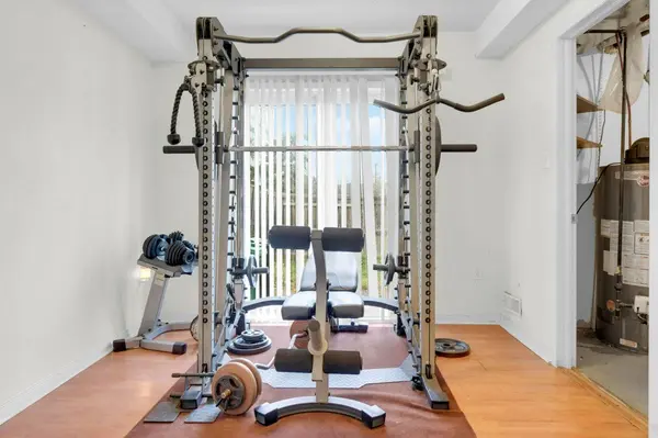 7035 Rexwood RD #13, Mississauga, ON L4T 4M6