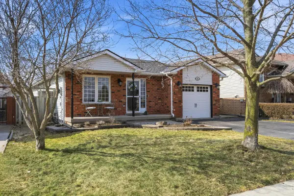 44 Marion ST, Hamilton, ON L0R 1W0