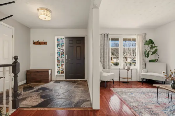 44 Marion ST, Hamilton, ON L0R 1W0