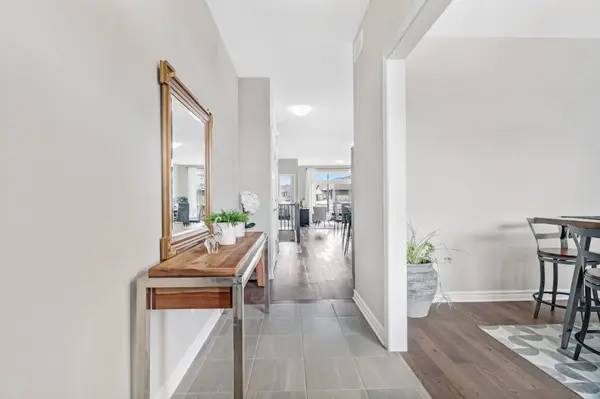 20 Seabert DR, Arnprior, ON K7S 0H9