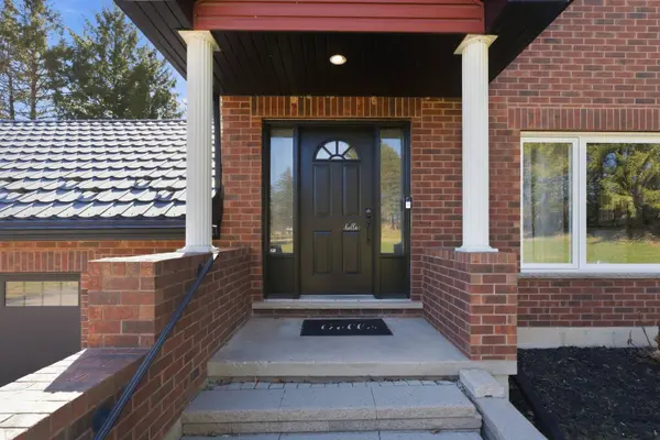 25 Hammond RD, Brant, ON N3T 5L4