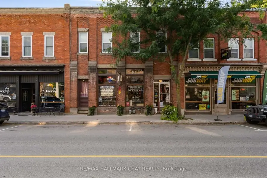 14 Coldwater RD, Severn, ON L0K 1E0