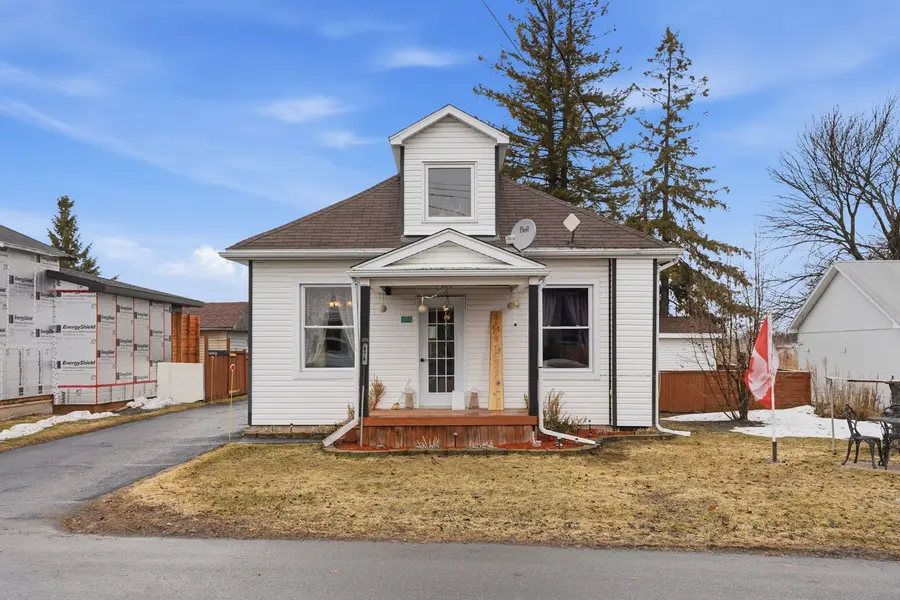 474 Telegraph RD, Alfred And Plantagenet, ON K0B 1A0