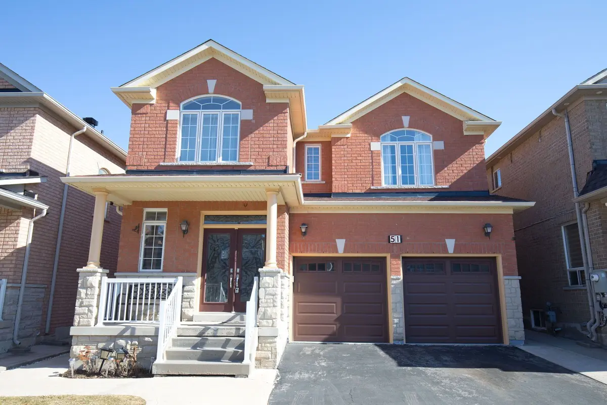 51 Cape Dorset CRES, Brampton, ON L6R 3K9