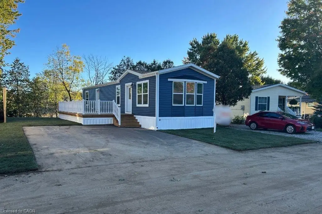 24 MacPherson CRES, Hamilton, ON N0B 2J0