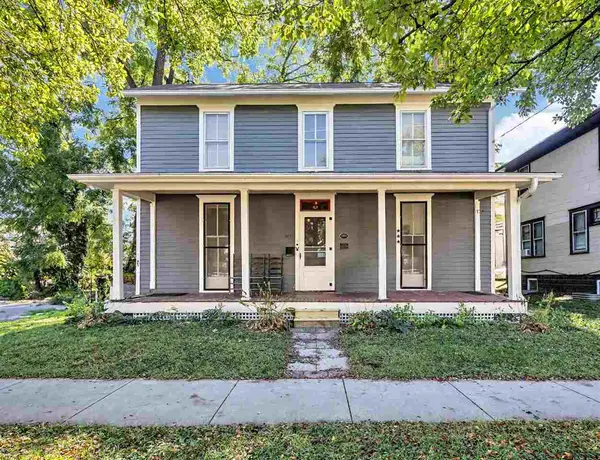 515 E Davenport St, Iowa City, IA 52245