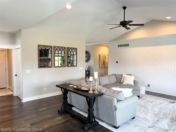 1285 Sweet Grass TRL, Oceola Township, MI 48843