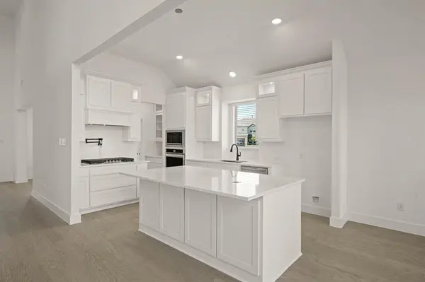 3739 Ironwood Street, Midlothian, TX 76065