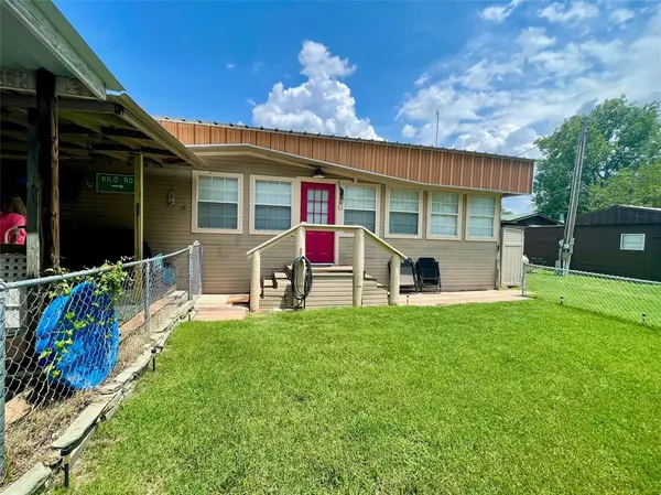 2334 Sanbar Road #13, Possum Kingdom Lake, TX 76449