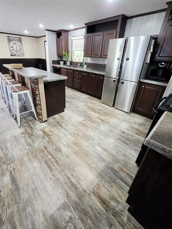 4193 Broken Bow, Lone Oak, TX 75453