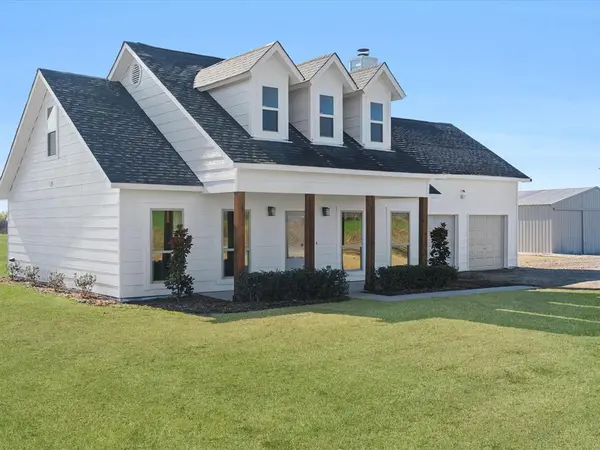 828 Old Tioga Road, Gunter, TX 75058