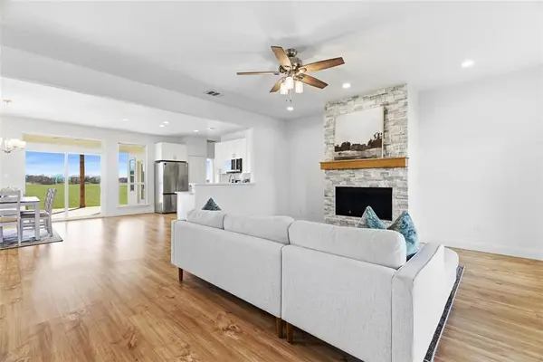 846 Old Tioga Road, Gunter, TX 75058