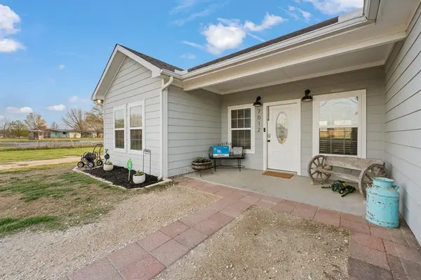 7012 Starling Street, Joshua, TX 76058