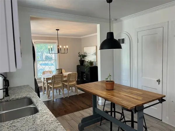 1014 Galloway Avenue, Dallas, TX 75216