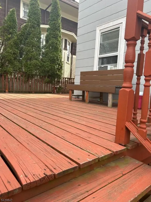 606 N Washington Ave, Dunellen Boro, NJ 08812