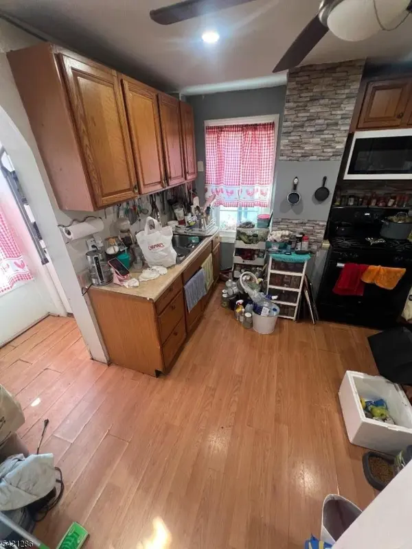 438 W 2Nd St, Plainfield City, NJ 07060