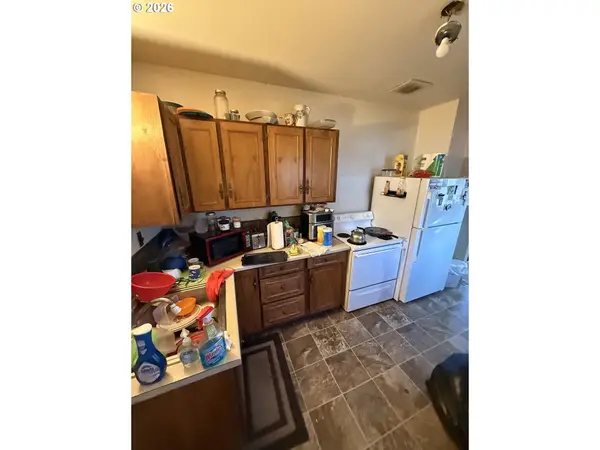 445 WILSON ST, Salem, OR 97302