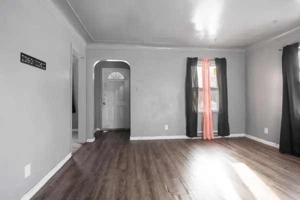 11801 Elmdale ST, Detroit City, MI 48213