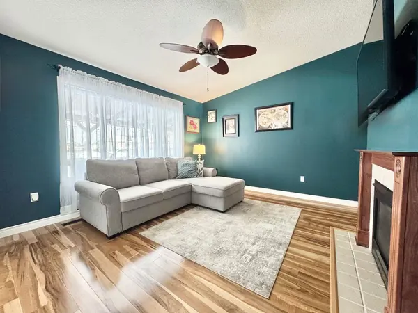 23 Keystone PL, Whitecourt, AB T7S 0B2