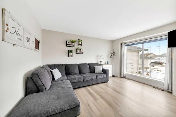 4409 26 ST, Lloydminster, SK S9V 2C8