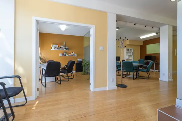 432 Queen ST E, Toronto C08, ON M5A 1T4