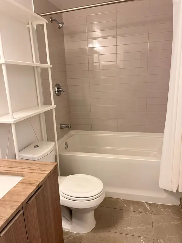 11 Wellesley ST W #2812, Toronto C01, ON M4Y 0G4