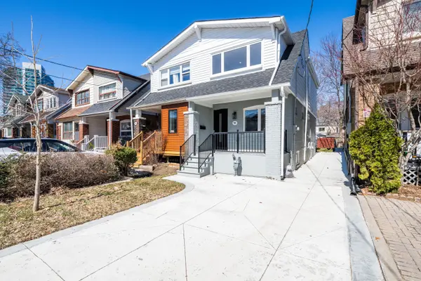 56 Mortimer AVE, Toronto E03, ON M4K 2A1