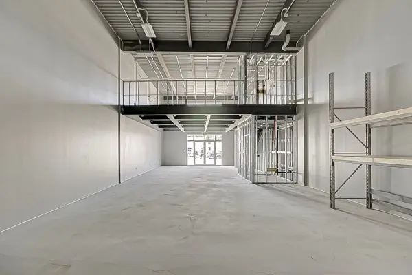 472 Taunton RD W #3, Oshawa, ON L1L 0N8