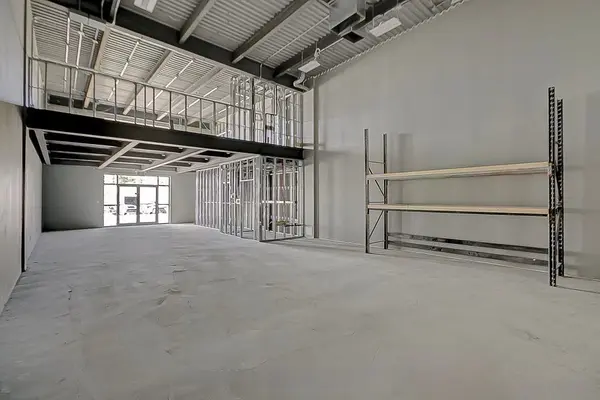 472 Taunton RD W #3, Oshawa, ON L1L 0N8