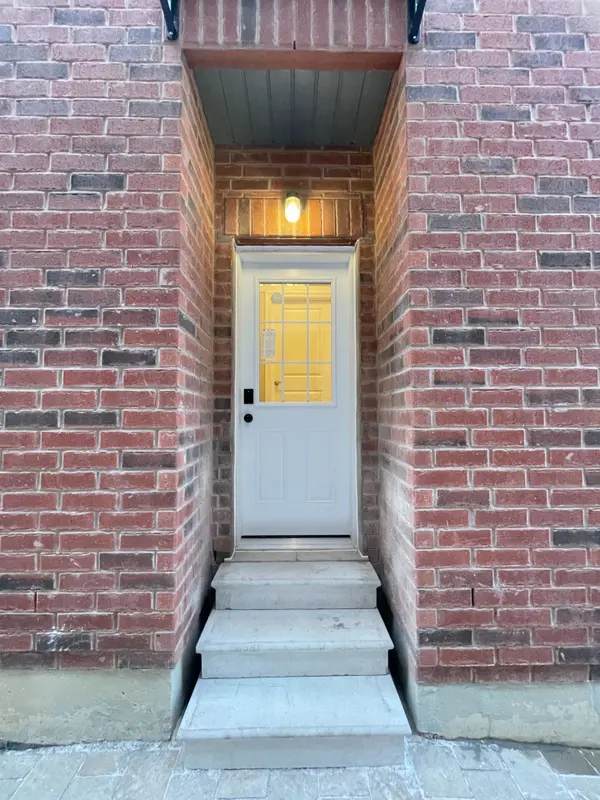 90 Maverick CRES #Bsmt, Vaughan, ON L6A 4L1