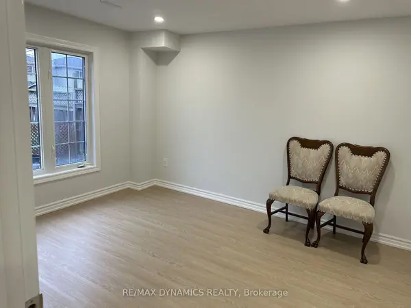 59 Adams ST #BSMT, Bradford West Gwillimbury, ON L3Z 3E2