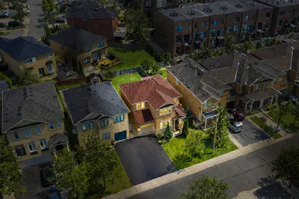 56 Wildberry CRES, Vaughan, ON L4H 2C6