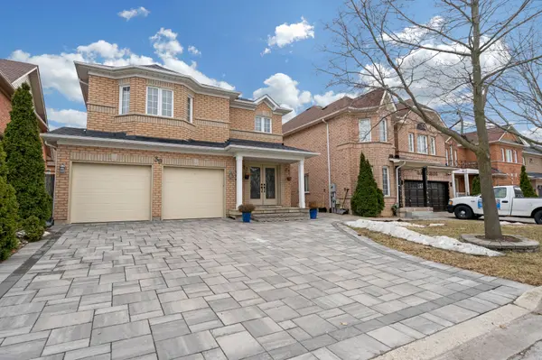 39 Monte Cristi ST S, Vaughan, ON L6A 3H8