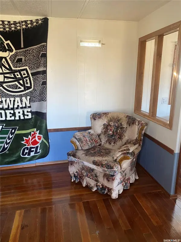 107 2nd AVENUE S, Climax, SK S0N 0N0