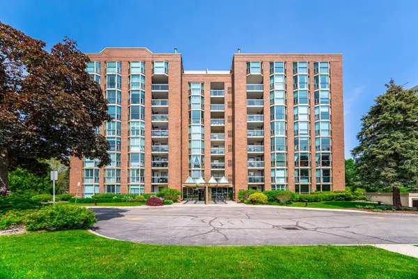1225 North Shore BLVD E #104, Burlington, ON L7S 1Z6