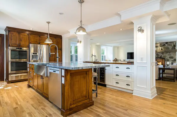 13 Huron ST W, Blue Mountains, ON N0H 2P0