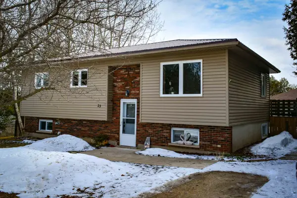 23 Brackenbury ST, Grey Highlands, ON N0C 1H0