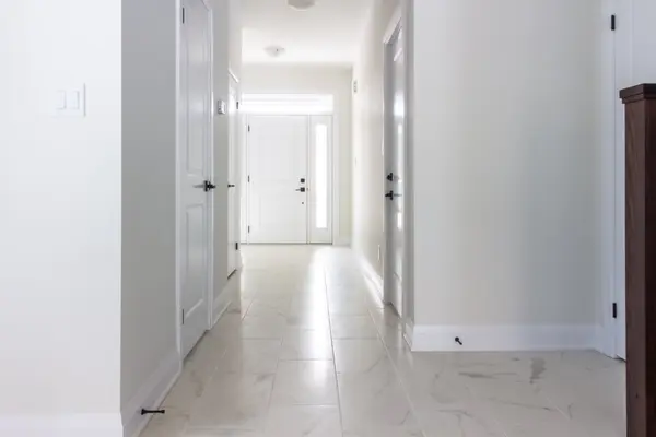 6 Dominique ST, Kitchener, ON N2E 0K4