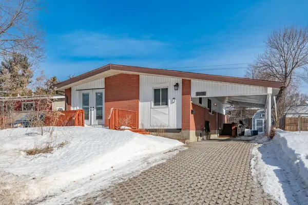 2223 Halifax DR, Elmvale Acres And Area, ON K1G 2W4