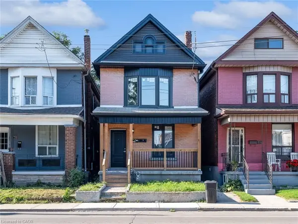 718 Cannon ST E #MAIN, Hamilton, ON L8L 2G9