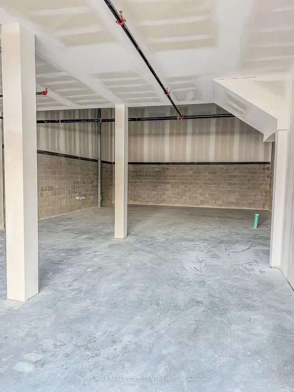 587 Hanlon Creek BLVD #17, Guelph, ON N1C 0A1